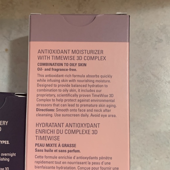 Mary Kay Time Wise miracle set for Combination to oily skin NIB - Picture 10 of 13